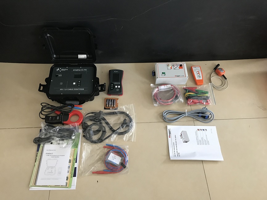 <a href='http://www.swschina.com/Cpzx/dianlanceshiyi/ariadna.html'>Ariadna CI</a> 中低壓帶電<a href='http://www.swschina.com/Cpzx/dianlanceshiyi/ariadnaic1g.html'>電纜識別儀</a>